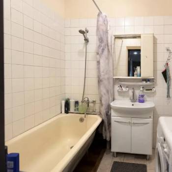 Продается 2-х комнатная квартира, 64 м²