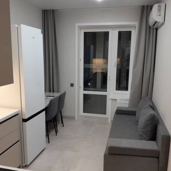 Сдается 1-комнатная квартира, 38 м²