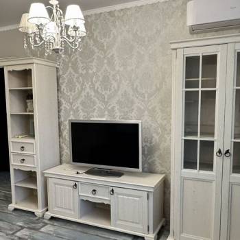 Сдается 2-х комнатная квартира, 77 м²