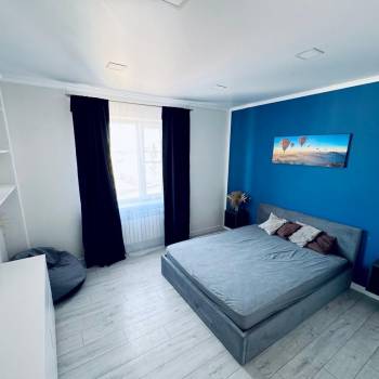 Сдается 2-х комнатная квартира, 75 м²