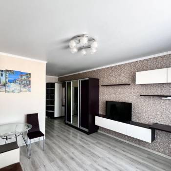 Сдается 2-х комнатная квартира, 56 м²