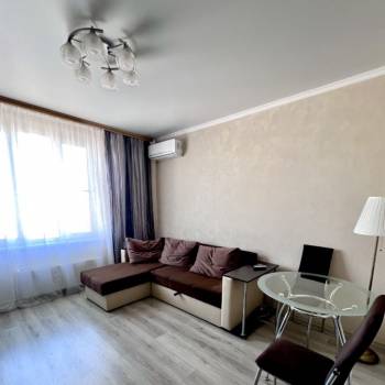 Сдается 2-х комнатная квартира, 56 м²