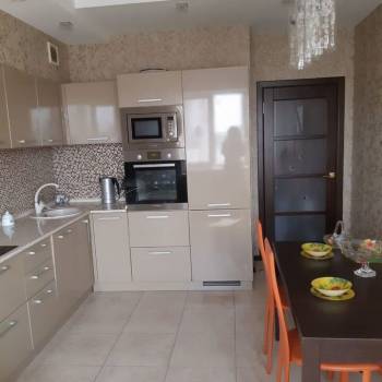 Сдается 2-х комнатная квартира, 56 м²