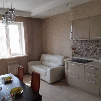 Сдается 2-х комнатная квартира, 56 м²