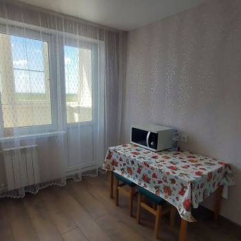 Сдается 2-х комнатная квартира, 64 м²