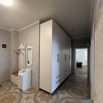 Сдается 2-х комнатная квартира, 91 м²