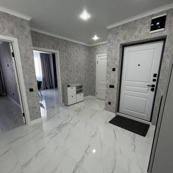 Сдается 2-х комнатная квартира, 76,2 м²