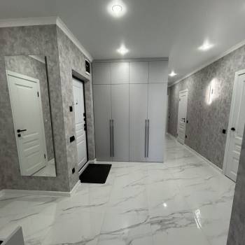 Сдается 2-х комнатная квартира, 76,2 м²