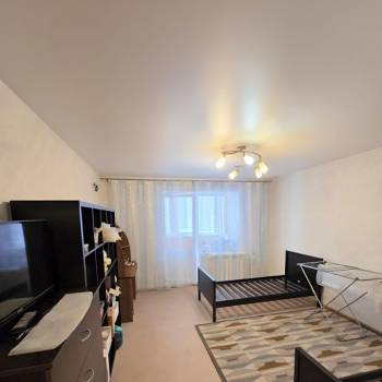 Сдается 1-комнатная квартира, 50 м²