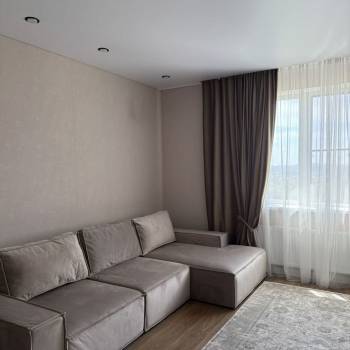 Продается 2-х комнатная квартира, 56 м²