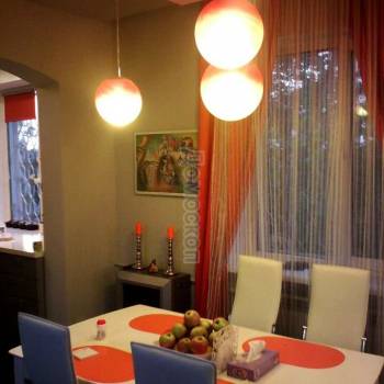 Продается Многокомнатная квартира, 82 м²