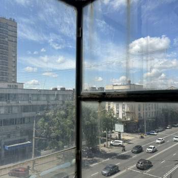 Продается Многокомнатная квартира, 105 м²