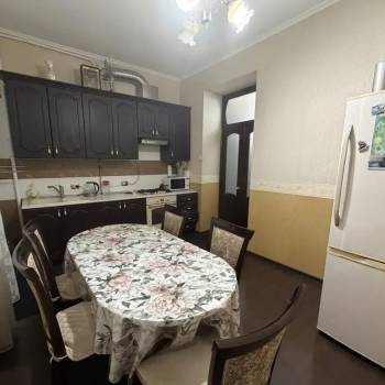 Продается Многокомнатная квартира, 85,5 м²