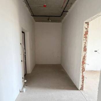 Продается 1-комнатная квартира, 53 м²