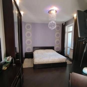 Продается 3-х комнатная квартира, 100 м²