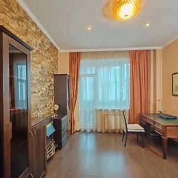 Продается 3-х комнатная квартира, 100 м²