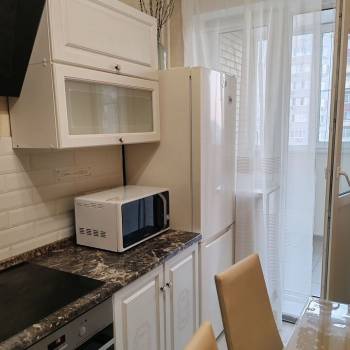 Сдается 1-комнатная квартира, 38 м²