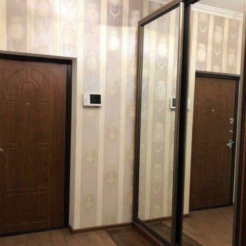 Сдается 2-х комнатная квартира, 76 м²