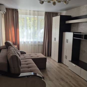 Сдается 2-х комнатная квартира, 48 м²
