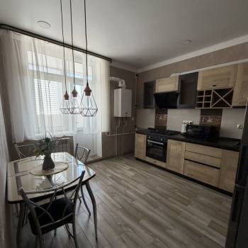 Сдается 1-комнатная квартира, 40 м²