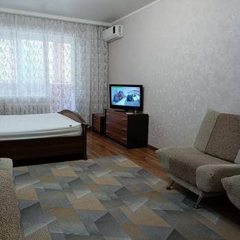 Сдается 1-комнатная квартира, 60 м²