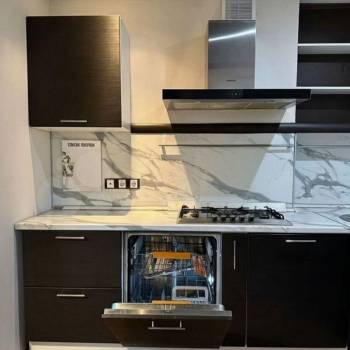 Продается 1-комнатная квартира, 86,5 м²