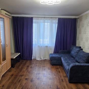 Сдается 1-комнатная квартира, 37,4 м²