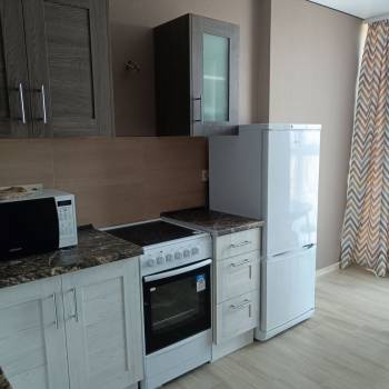 Сдается 1-комнатная квартира, 38 м²
