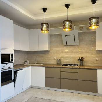 Сдается Многокомнатная квартира, 80,4 м²
