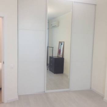 Сдается 1-комнатная квартира, 53 м²