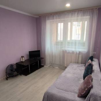 Сдается 1-комнатная квартира, 35 м²