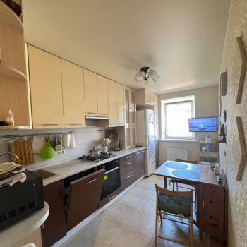 Продается 2-х комнатная квартира, 46 м²