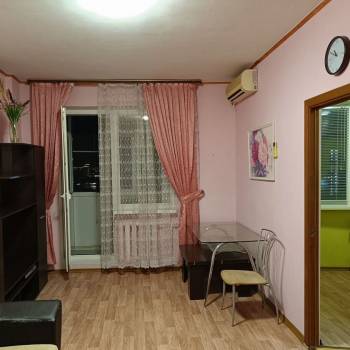Продается 1-комнатная квартира, 44,5 м²