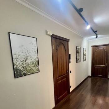Продается 3-х комнатная квартира, 59,6 м²