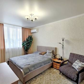 Продается 1-комнатная квартира, 38 м²