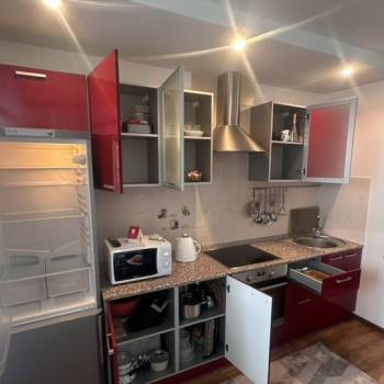 Продается 1-комнатная квартира, 36 м²