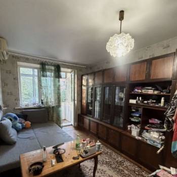 Продается 1-комнатная квартира, 32 м²