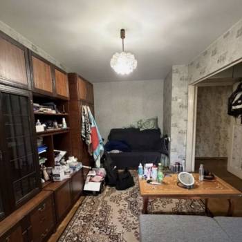 Продается 1-комнатная квартира, 32 м²