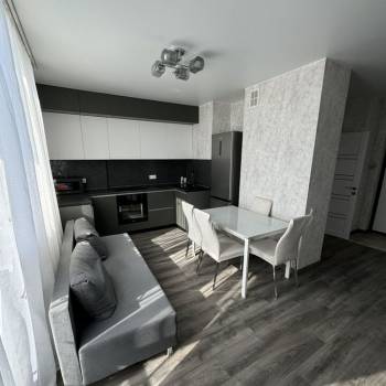 Продается 1-комнатная квартира, 46 м²