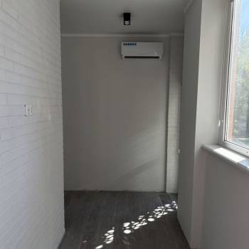 Сдается 1-комнатная квартира, 56 м²