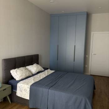 Сдается 1-комнатная квартира, 56 м²