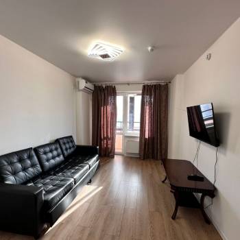 Сдается 2-х комнатная квартира, 65 м²