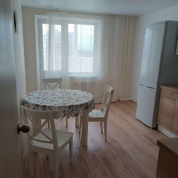 Сдается 2-х комнатная квартира, 61 м²