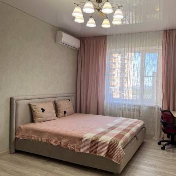 Сдается 1-комнатная квартира, 39 м²