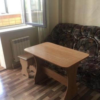 Сдается 1-комнатная квартира, 64 м²