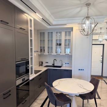 Продается 1-комнатная квартира, 47 м²