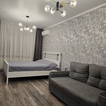 Сдается 1-комнатная квартира, 38 м²