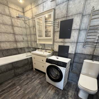 Сдается Многокомнатная квартира, 103,9 м²
