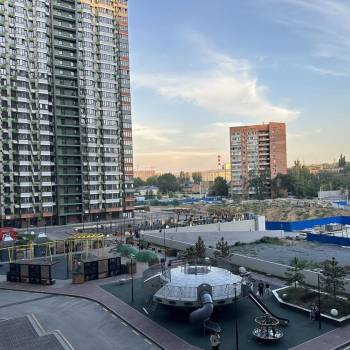 Продается 1-комнатная квартира, 37,4 м²