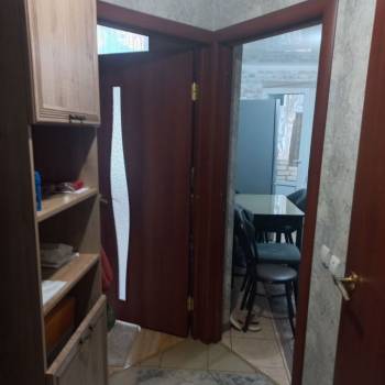 Продается 1-комнатная квартира, 35 м²